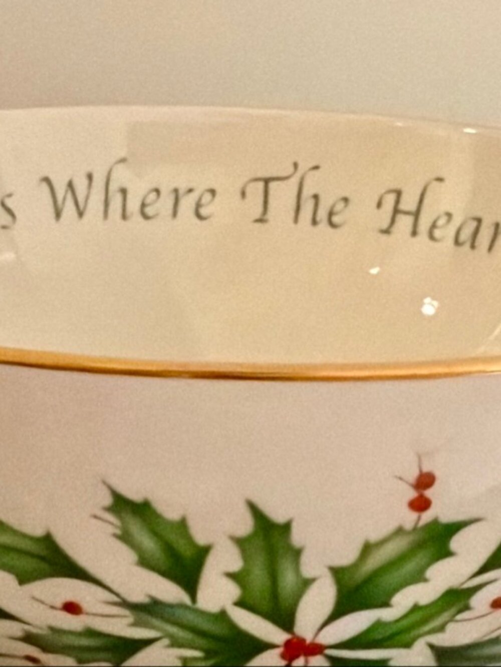 Lenox Holiday Sentiment Bowl 'Home Is Where The Heart Is' Holly Berries w/ Box